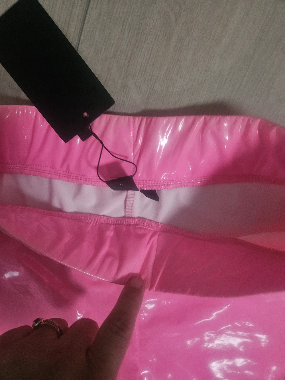 Sexy Latex Shiny Hot Pink Bike Shorts Size L - Picture 3 of 3